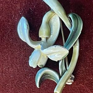 Vintage HAR Signed Green Flower Pin/ Brooch Enamel Free Shipping “2” Vintage